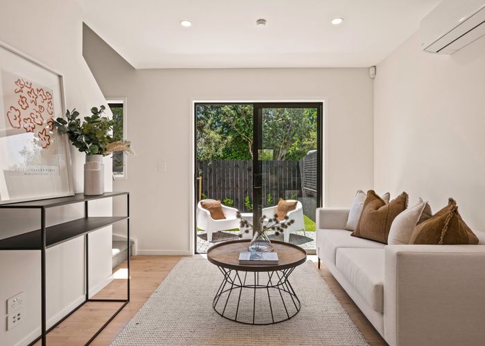  at 5/721 Te Atatu Road, Te Atatu Peninsula, Waitakere City, Auckland