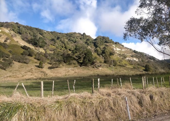  at 900 Okau Road, Ahititi, Urenui