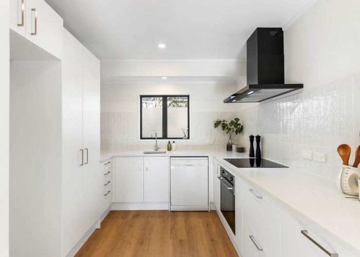  at 13a  Kia Ora Road, Beach Haven, North Shore City, Auckland