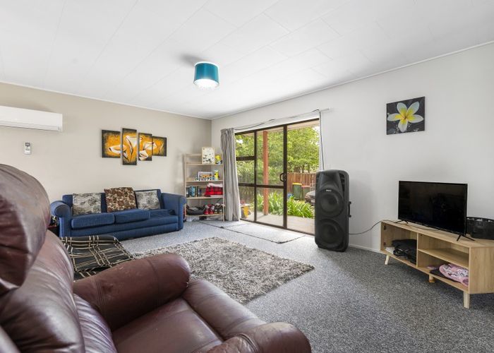  at 16A Cherrywood Place, Western Heights, Rotorua