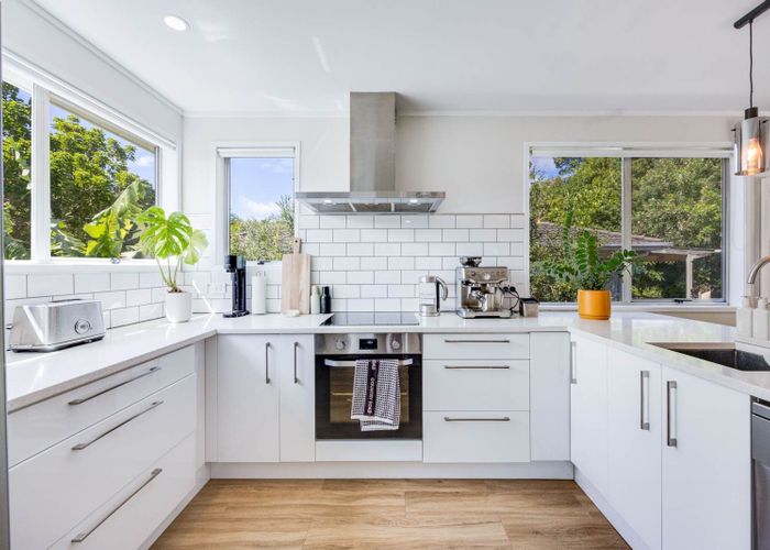  at 11 Airey Place, Torbay, North Shore City, Auckland