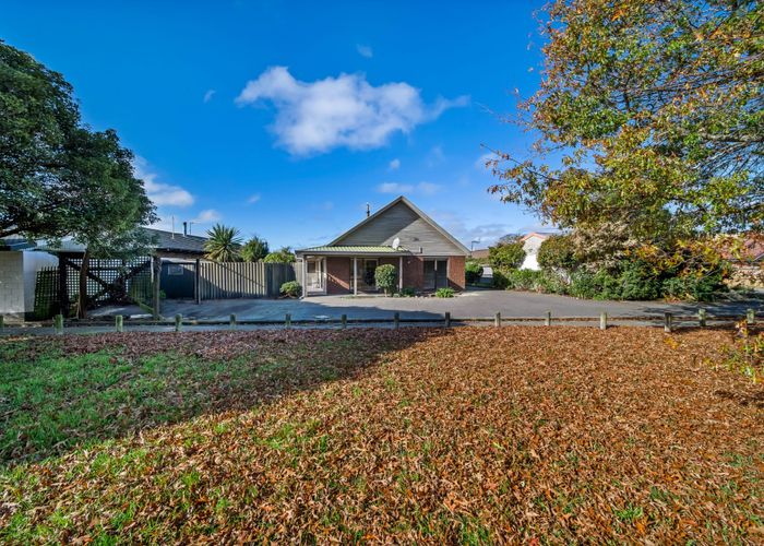  at 1/16B Langham Place, Redwood, Christchurch City, Canterbury