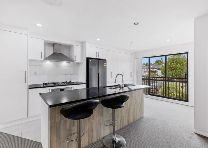  at 25/5 Perekia Street, Albany, North Shore City, Auckland