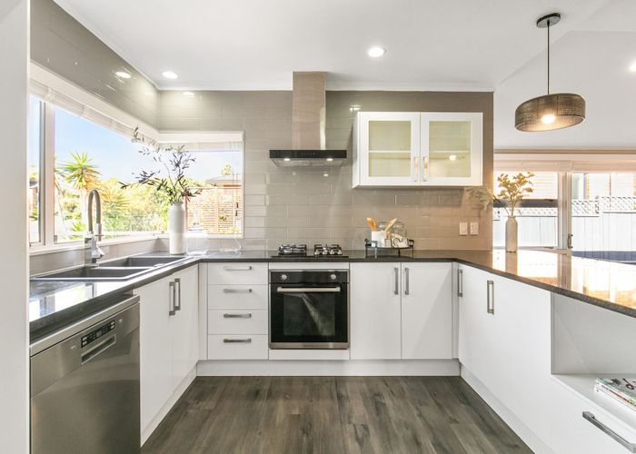  at 23 Kuripaka Crescent, The Gardens, Manukau City, Auckland