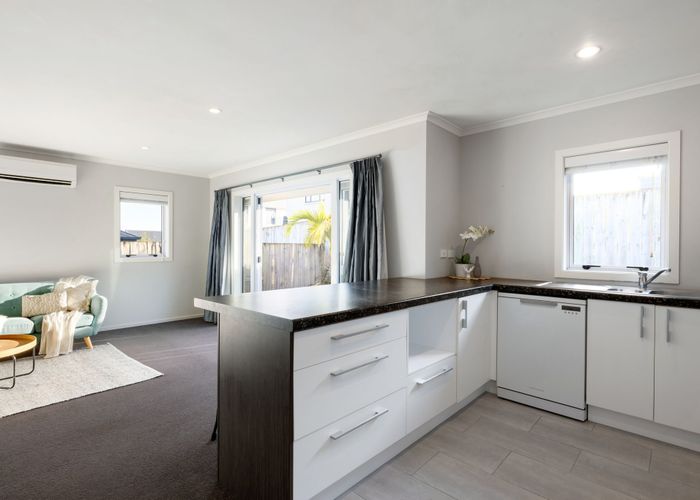  at 6 Queens Park Crescent, Frankton, Hamilton