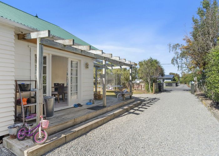  at 33 Malcolm Street, Martinborough