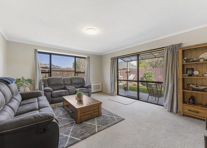  at 2/21 Ben Nevis Drive, Broomfield, Christchurch City, Canterbury
