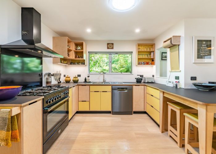  at 106 Plateau Road, Te Marua, Upper Hutt, Wellington