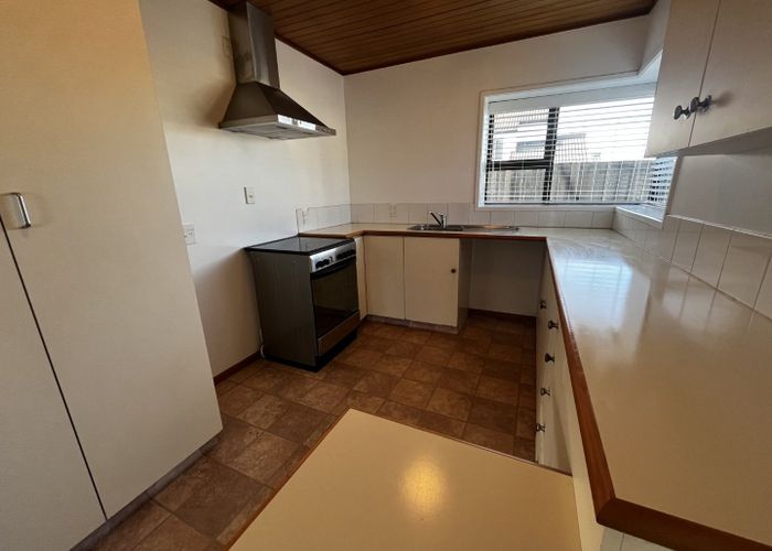  at 10/148 Riccarton Road, Riccarton, Christchurch City, Canterbury