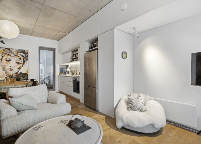  at 261C Willis Street, Te Aro, Wellington