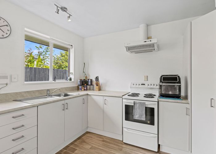  at 3/94 Wainui Street, Riccarton, Christchurch