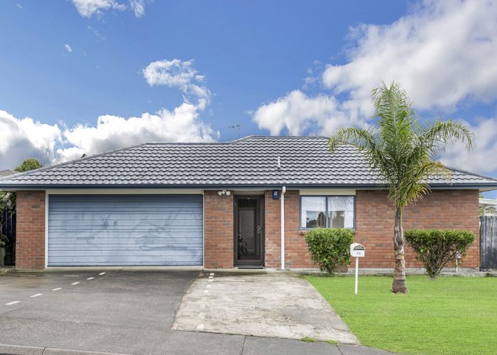  at 15 Mili Way, Ranui, Auckland