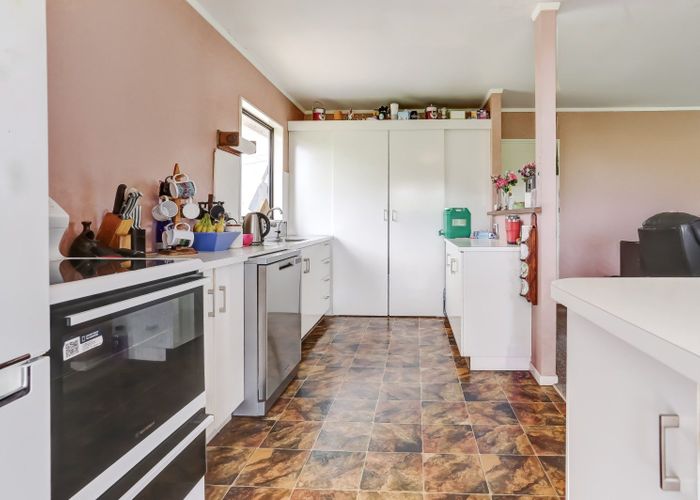  at 32 Westmere Road, Westmere, Whanganui