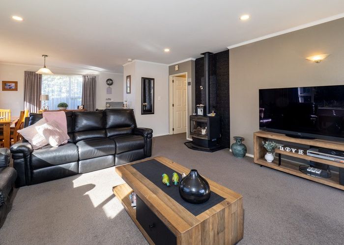  at 33 Buckleys Terrace, Tinwald, Ashburton