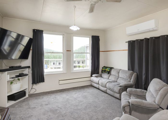  at 1235 Panikau Road, Gisborne