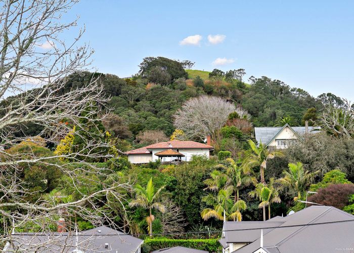  at 27/49 Esplanade Road, Mount Eden, Auckland