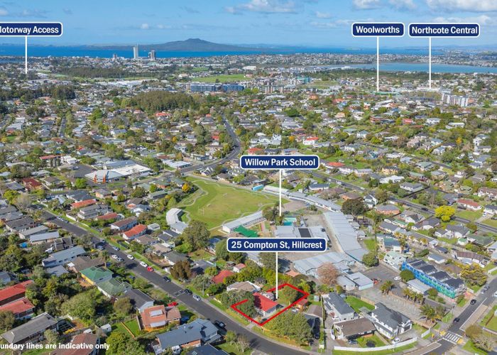  at 25 Compton Street, Hillcrest, Auckland
