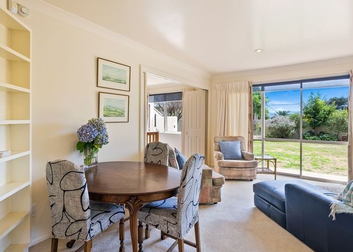  at 27 Tainui Street, Raumati Beach, Kapiti Coast, Wellington