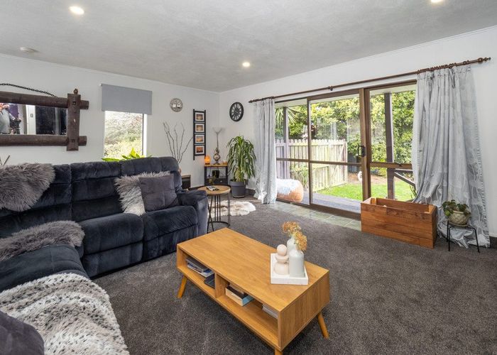  at 12 Chalmers Avenue, Hampstead, Ashburton