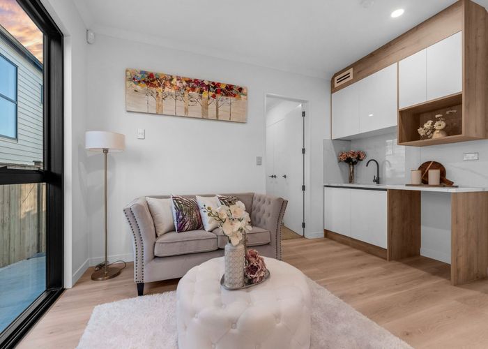  at 130 McQuoids Road, Flat Bush, Manukau City, Auckland