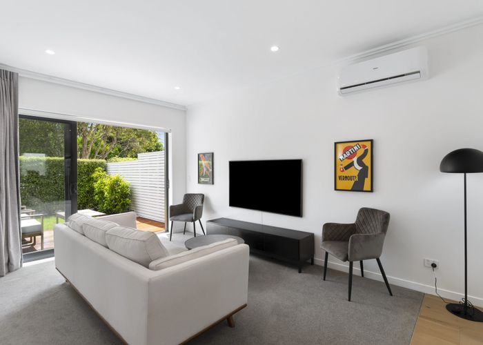  at 13 Wakatipu Street, Point Chevalier, Auckland