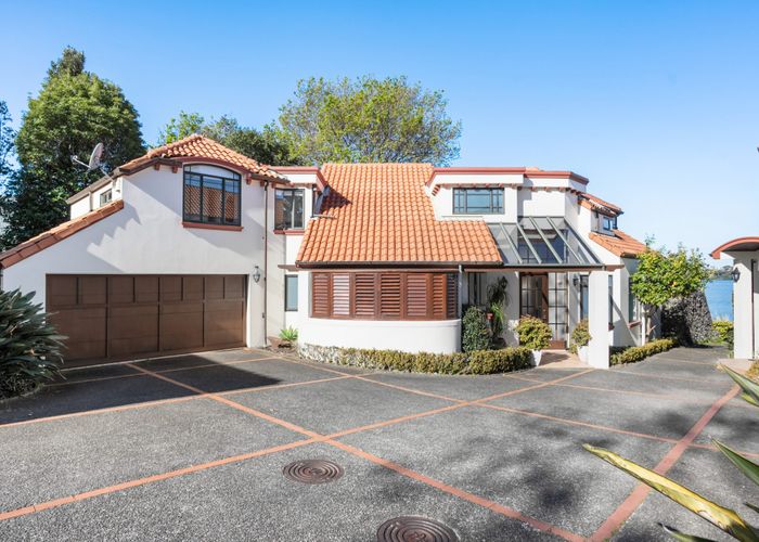  at 3/76 Shakespeare Road, Milford, North Shore City, Auckland