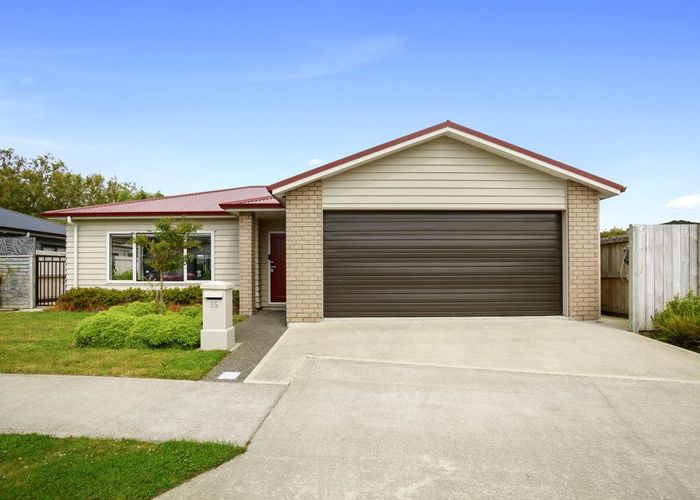  at 15 Grovedale Square, Wainuiomata, Lower Hutt