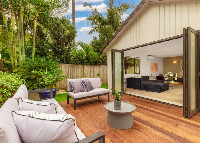  at 51A Dignan Street, Point Chevalier, Auckland