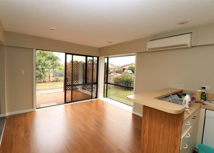  at 52 Woolley Street, Avondale, Christchurch City, Canterbury