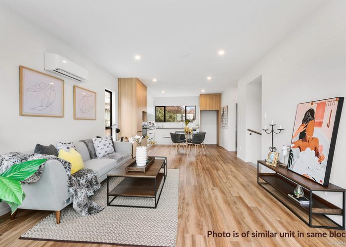  at 6/18 Pine Street, New Lynn, Auckland