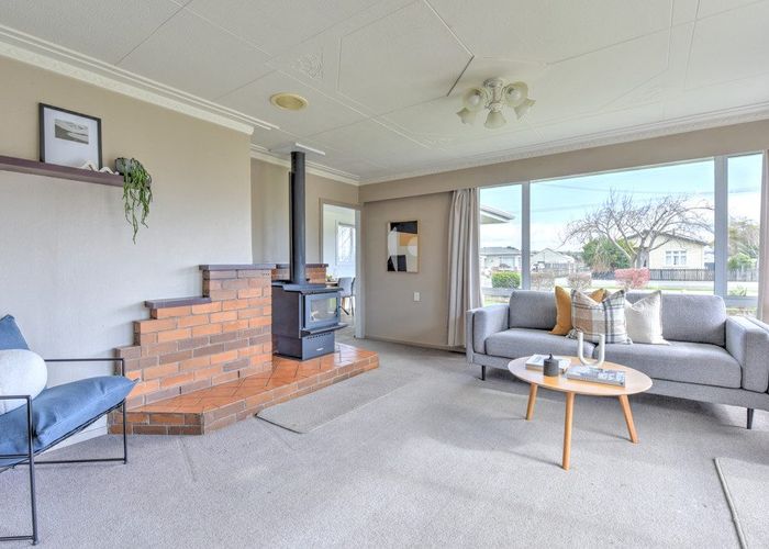  at 1 Kiwi Street, East Gore, Gore