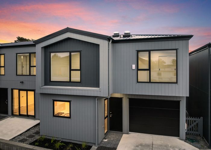  at 17B Sorrel Crescent, Bucklands Beach, Manukau City, Auckland