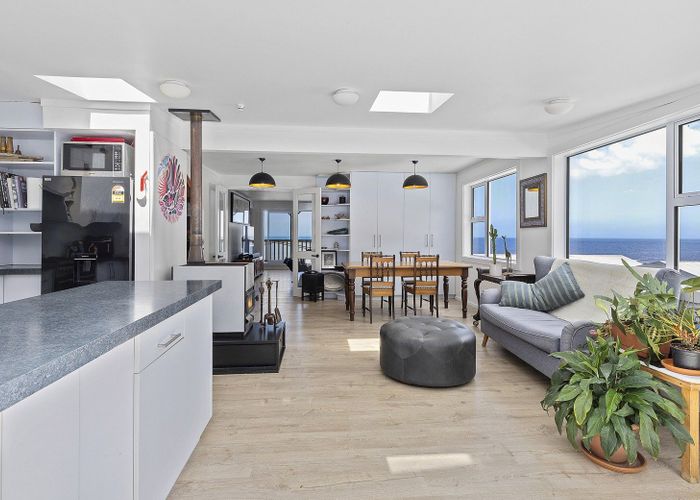  at 11/410 The Esplanade, Island Bay, Wellington
