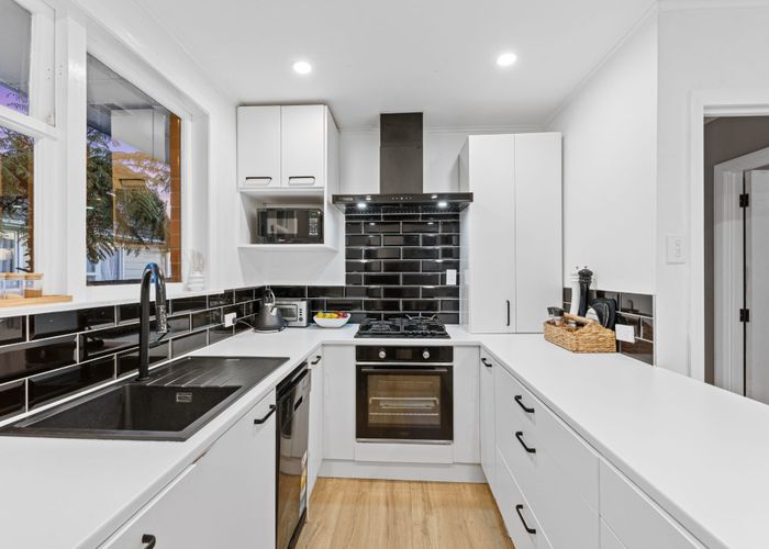  at 16 Jordan Road, Mangere, Auckland