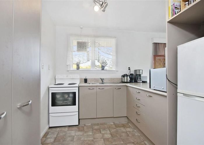  at 1/24 Highsted Road, Bishopdale, Christchurch