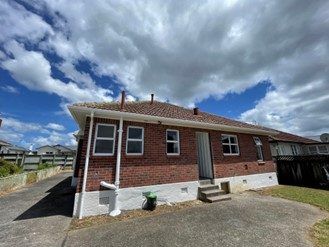  at 1350 Dominion Road, Mount Roskill, Auckland City, Auckland