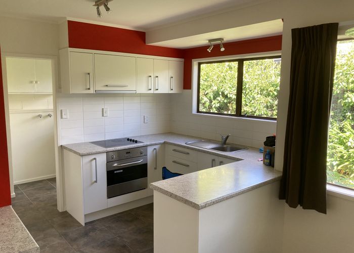  at 1/16 Imogene Way, Half Moon Bay, Auckland