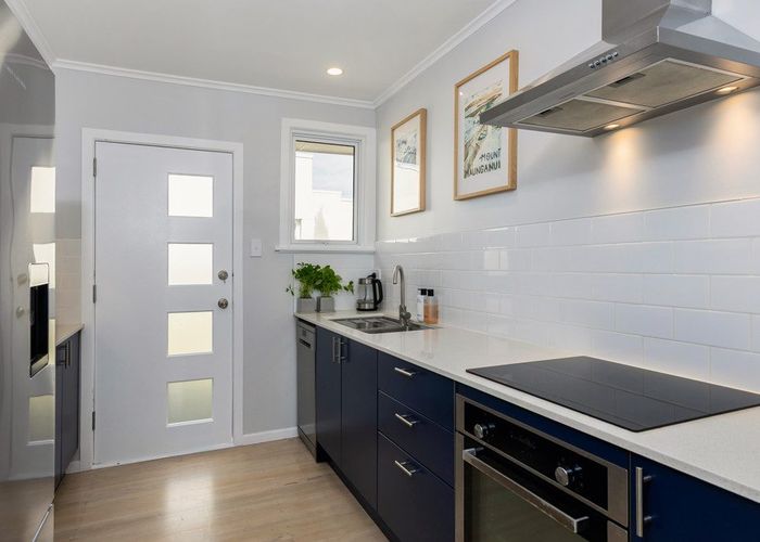  at 2/1034A New North Rd, Mount Albert, Auckland City, Auckland