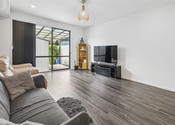 at 14 Routhmore Street, Flat Bush, Manukau City, Auckland