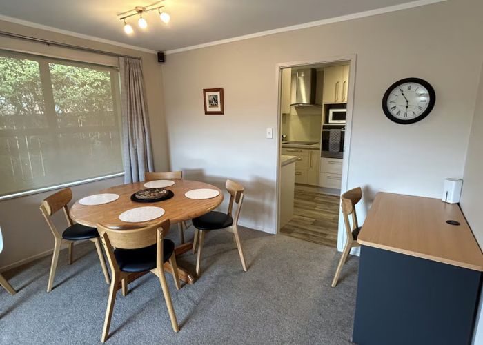  at 25 Galloway Crescent, Farm Cove, Manukau City, Auckland