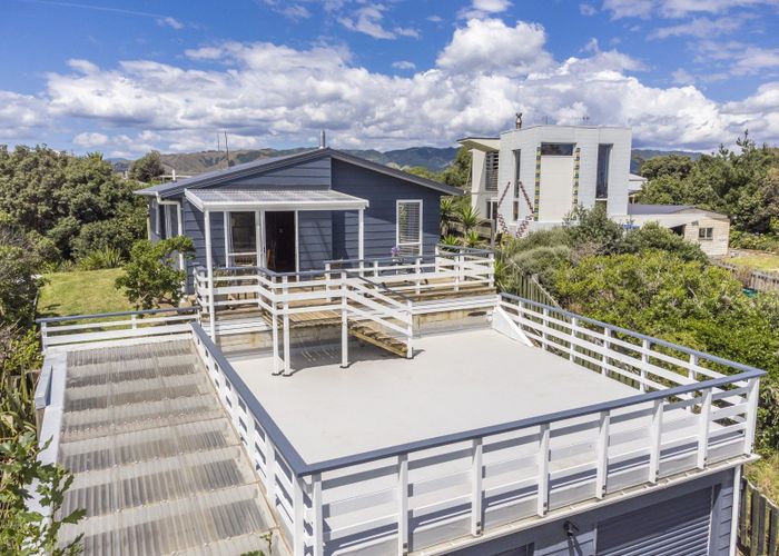  at 42 Rodney Avenue, Te Horo Beach