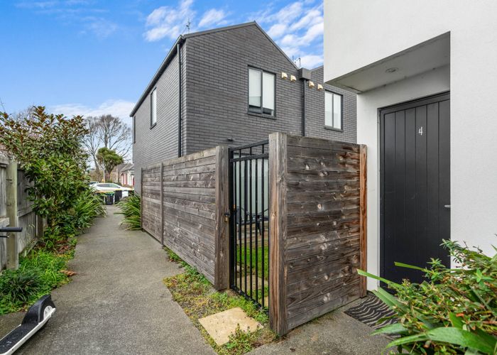  at 4/255 Kilmore Street, City Centre, Christchurch City, Canterbury