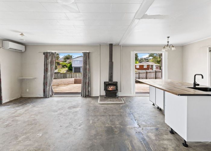  at 15 Kopi Place, Massey, Waitakere City, Auckland