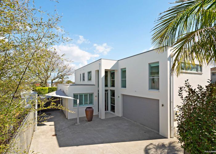  at 15A Waitemata Road, Hauraki, Auckland