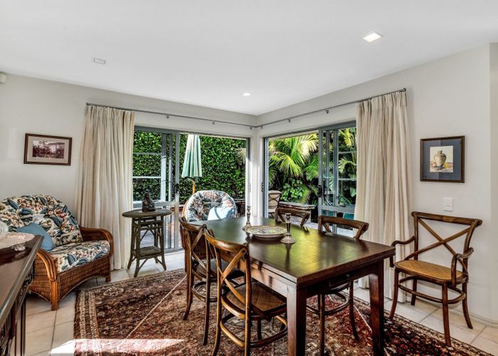  at 51 Harbour View Road, Point Chevalier, Auckland City, Auckland
