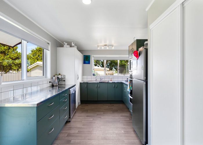  at 20 Chambers Street, Te Awa, Napier