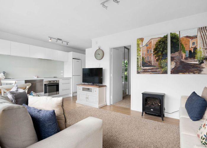  at 5/24 Harwood Street, Sandringham, Auckland