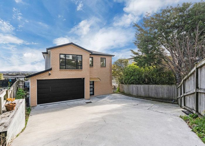  at 19 Gospel Heights, Flat Bush, Manukau City, Auckland