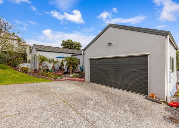 Recently sold 52 Hewlett Road, Massey, Auckland homes.co.nz