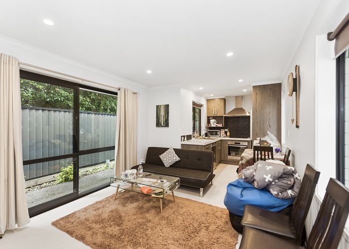  at 2/1 Brooklyn Road, Claudelands, Hamilton